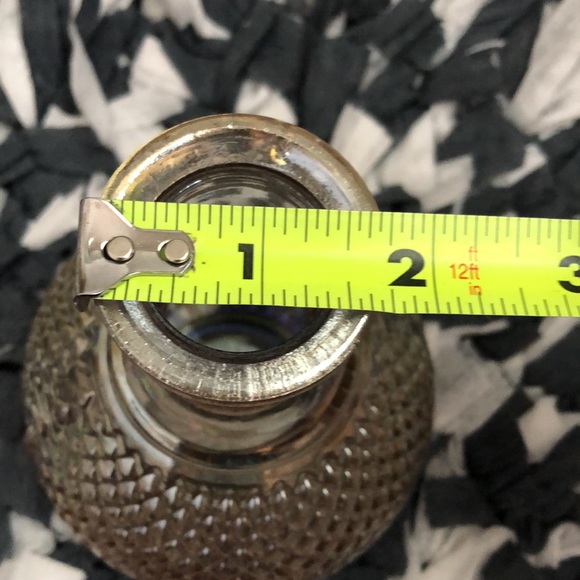 Sunset Luster Iridescent Textured Diamond Pattern Glass Vase Decorative Accent - Picture 8 of 9